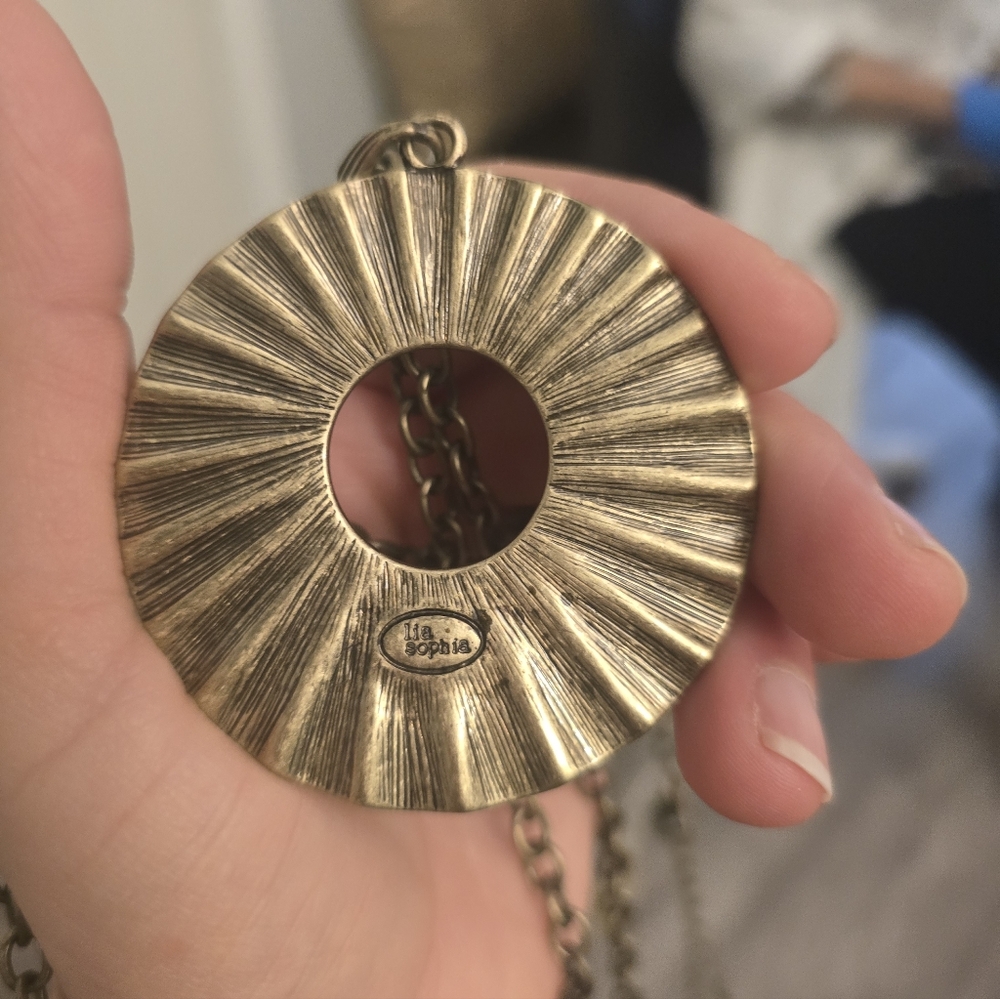 Lia Sophia Neckalce and Pendant - Picture 3 of 5